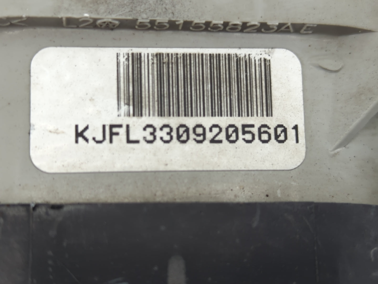 2002-2004 Jeep Liberty Driver Left Oem Front Light Lamp - Oemusedautoparts1.com