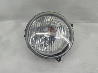 compare product 2004 Jeep Liberty Passenger Right Oem Fog Light Lamp