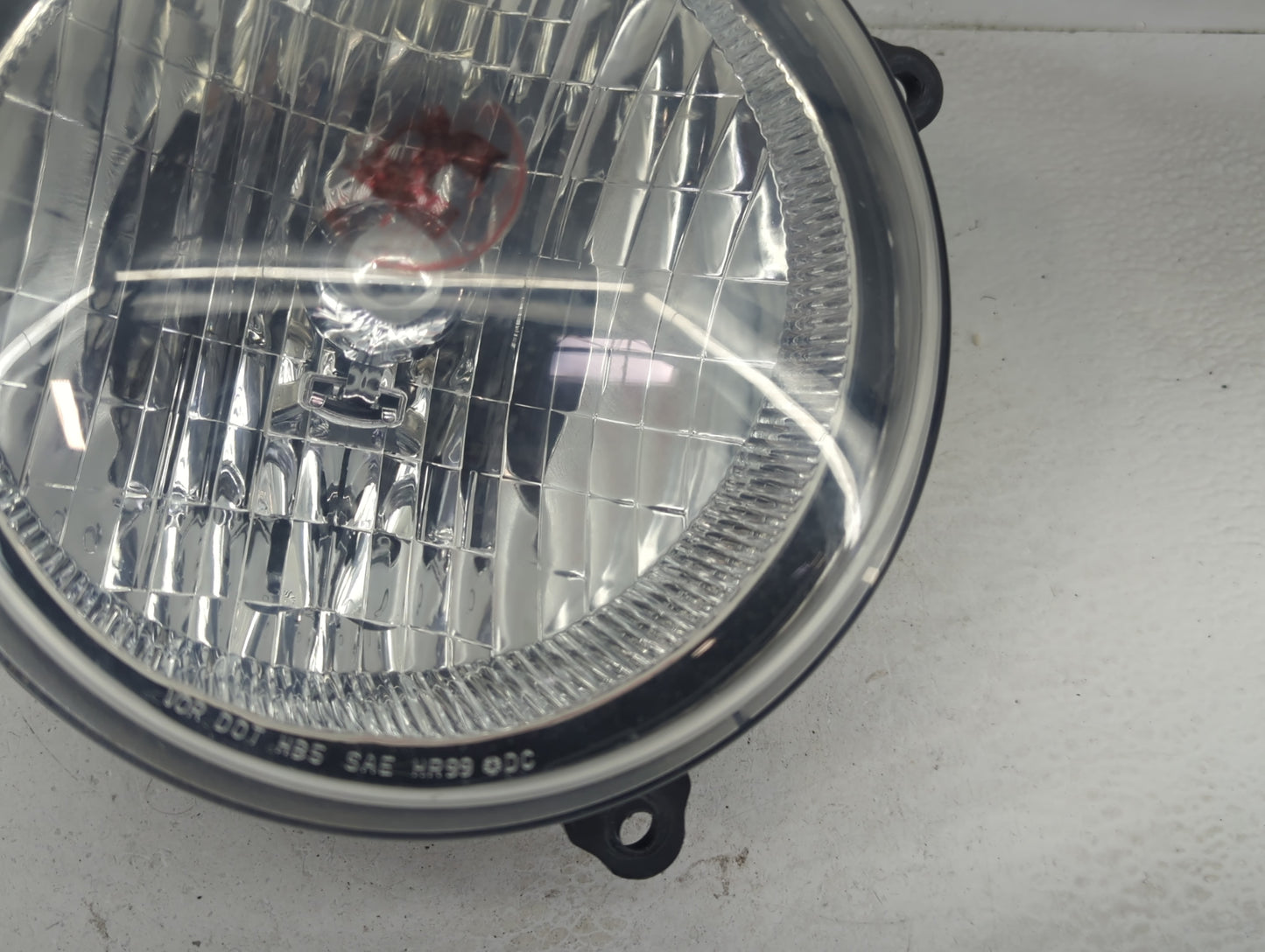 2004 Jeep Liberty Passenger Right Oem Fog Light Lamp - Oemusedautoparts1.com