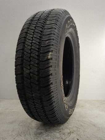 compare product Used Tire P235/70R16 GOODYEAR WRANGLER SR-A 104S - Tread Depth 14.5/32