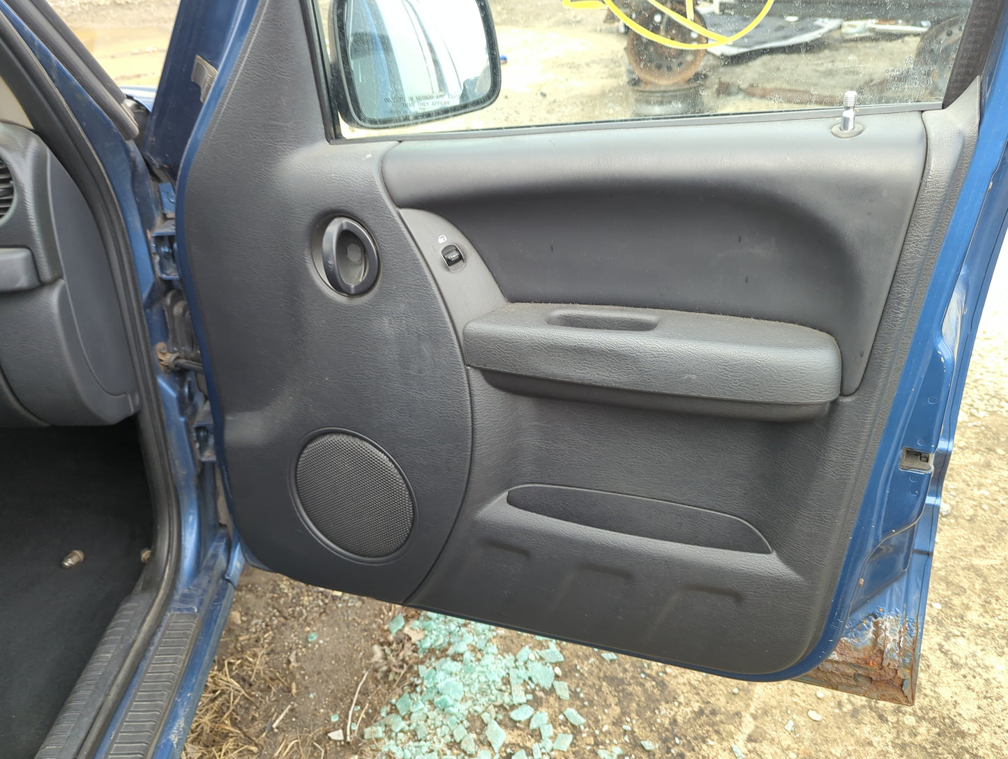 2004 Jeep Liberty Front Right Passenger Interior Door Panel Trim - Oemusedautoparts1.com