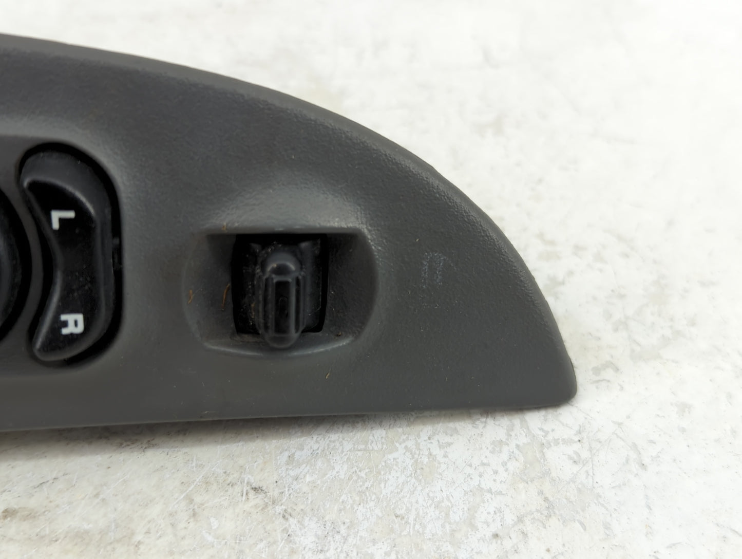 2004-2007 Jeep Liberty Master Power Window Switch Replacement Driver Side Left P/N:56010695AA Fits Fits 2004 2005 2006 2007 