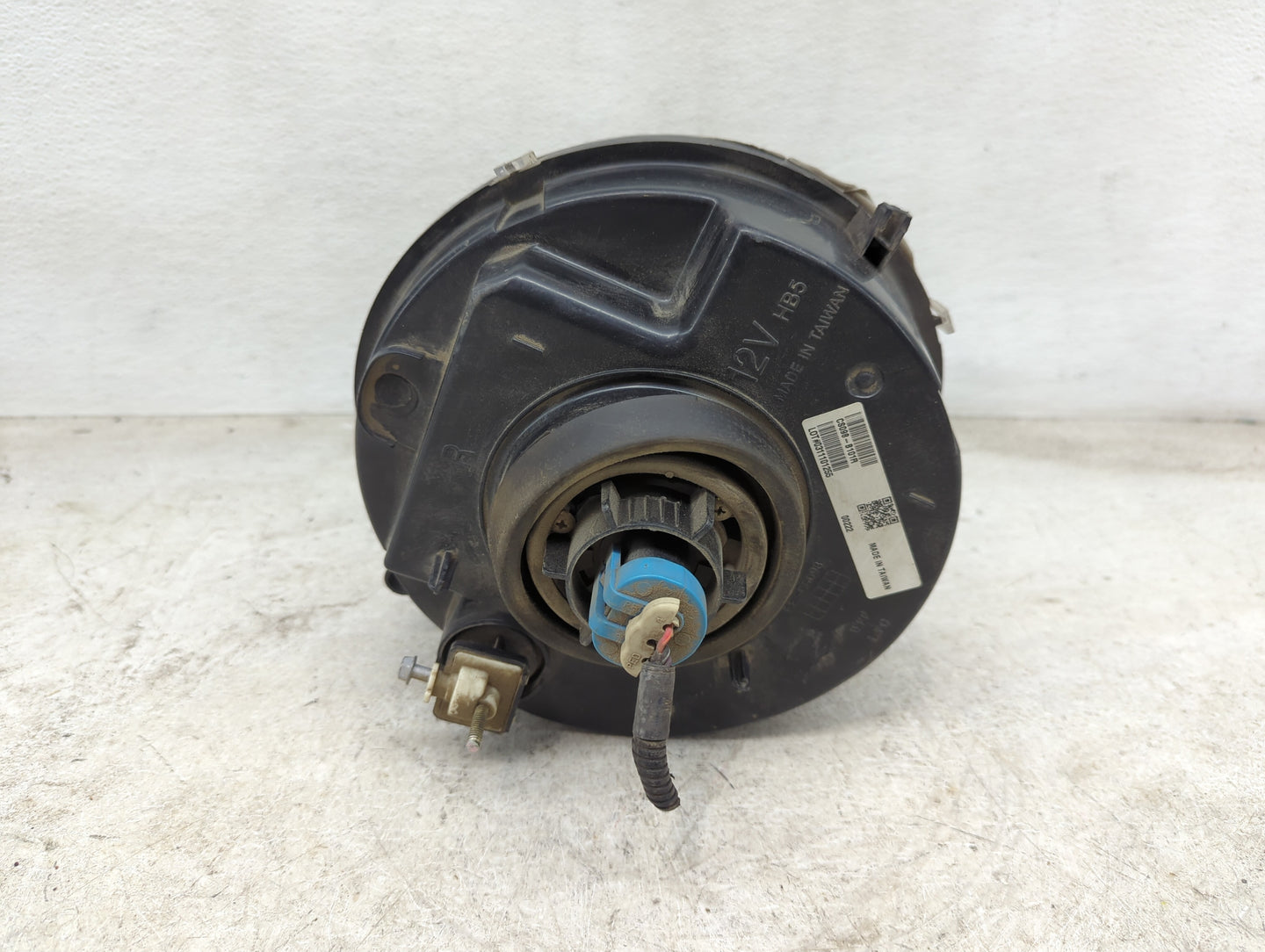 2002-2004 Jeep Liberty Passenger Right Oem Head Light Headlight Lamp - Oemusedautoparts1.com