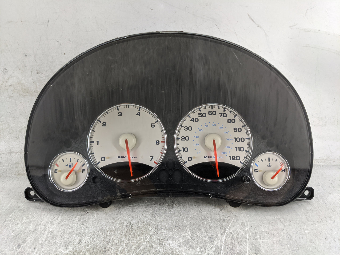 2004 Jeep Liberty Instrument Cluster Speedometer Gauges P/N:P56010582AE TG6QI3093UY0KE, 04832731AC Miles:103K Fits OEM Used 