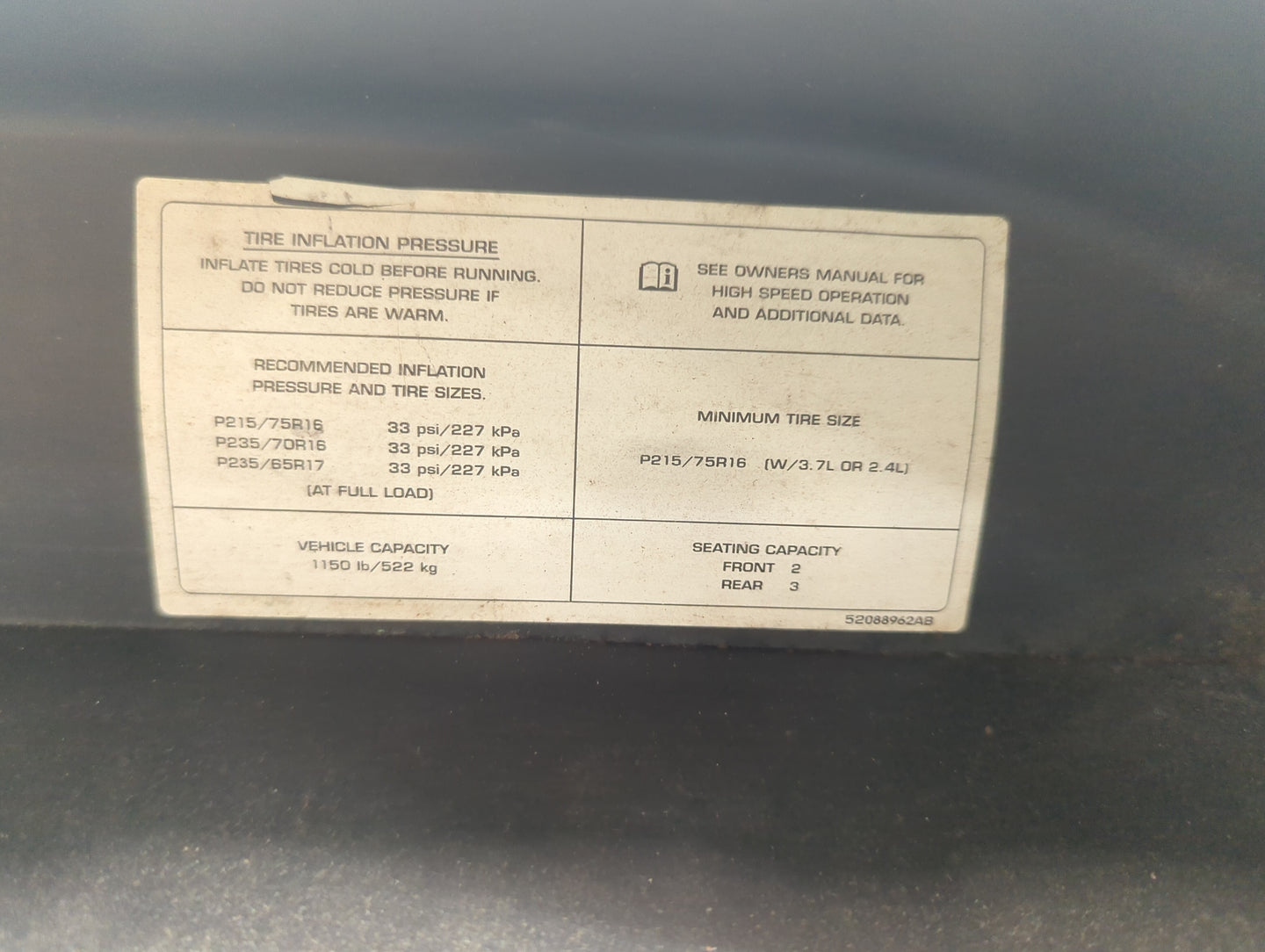 2004 Jeep Liberty Passenger Glove Box Door Storage Compartment 1482649 - Oemusedautoparts1.com