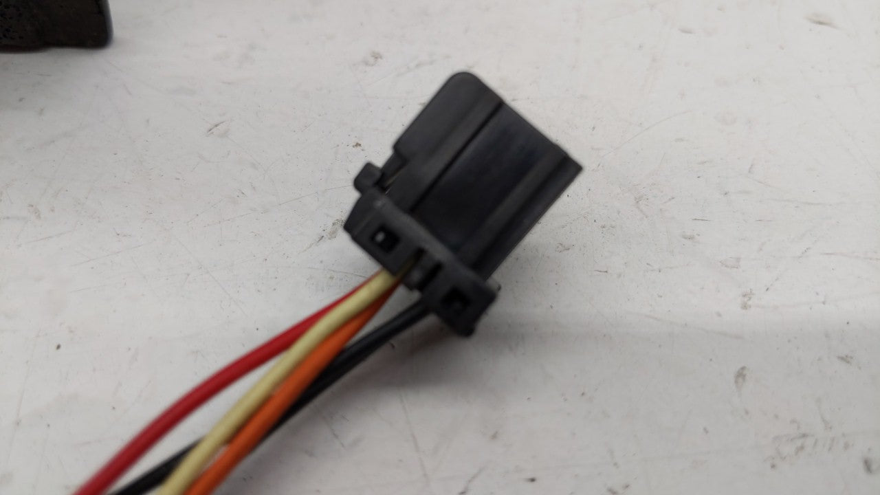 2002-2007 Jeep Liberty Side Mirror Replacement Passenger Right View Door Mirror P/N:E1040691 Fits OEM Used Auto Parts - Oemu