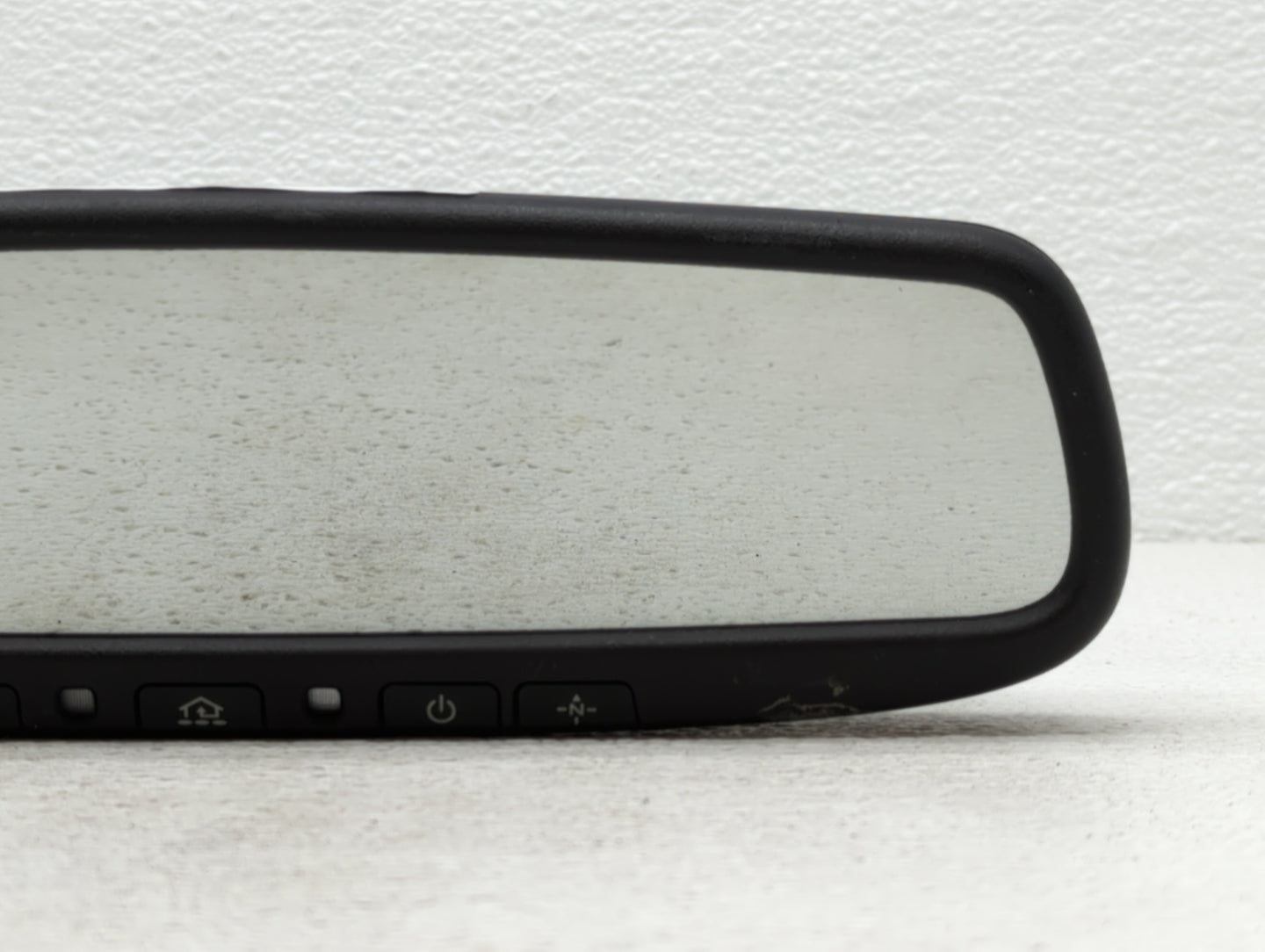2004 Jeep Liberty Interior Rear View Mirror Replacement OEM P/N:E11028008 Fits OEM Used Auto Parts - Oemusedautoparts1.com
