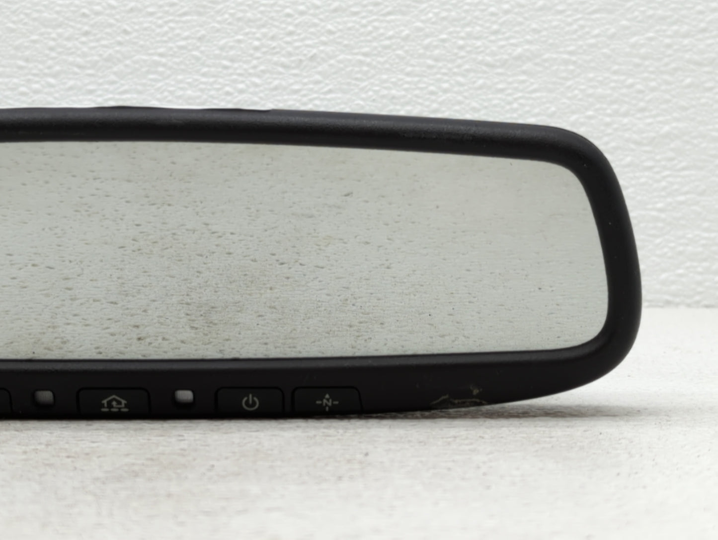 2004 Jeep Liberty Interior Rear View Mirror Replacement OEM P/N:E11028008 Fits OEM Used Auto Parts - Oemusedautoparts1.com
