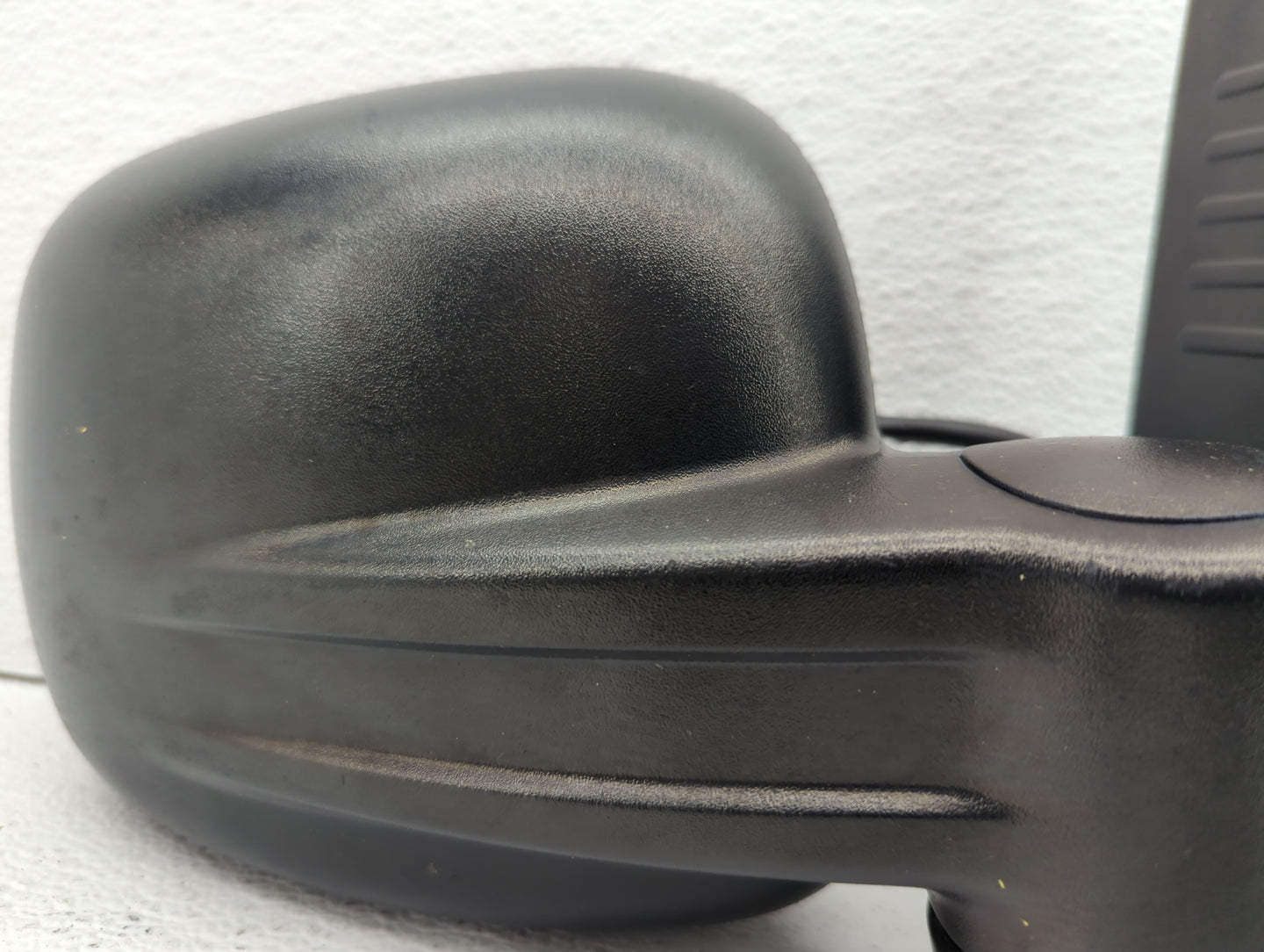 2002-2007 Jeep Liberty Passenger Side View Mirror - Right Door Mirror OEM Used - Oemusedautoparts1.com