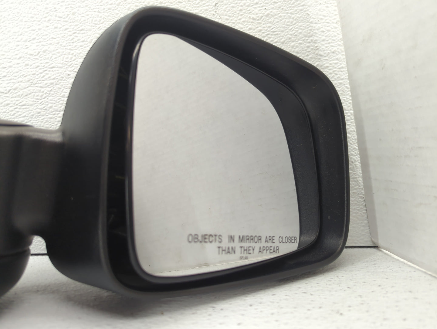 2002-2007 Jeep Liberty Passenger Side View Mirror - Right Door Mirror OEM Used - Oemusedautoparts1.com