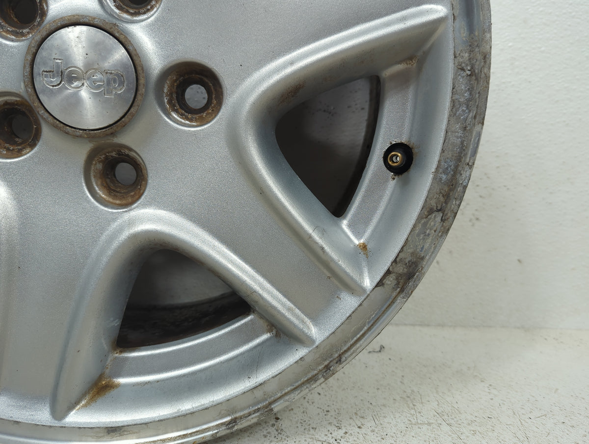 2004 Jeep Liberty Oem Wheel Rim 5042414 - Oemusedautoparts1.com