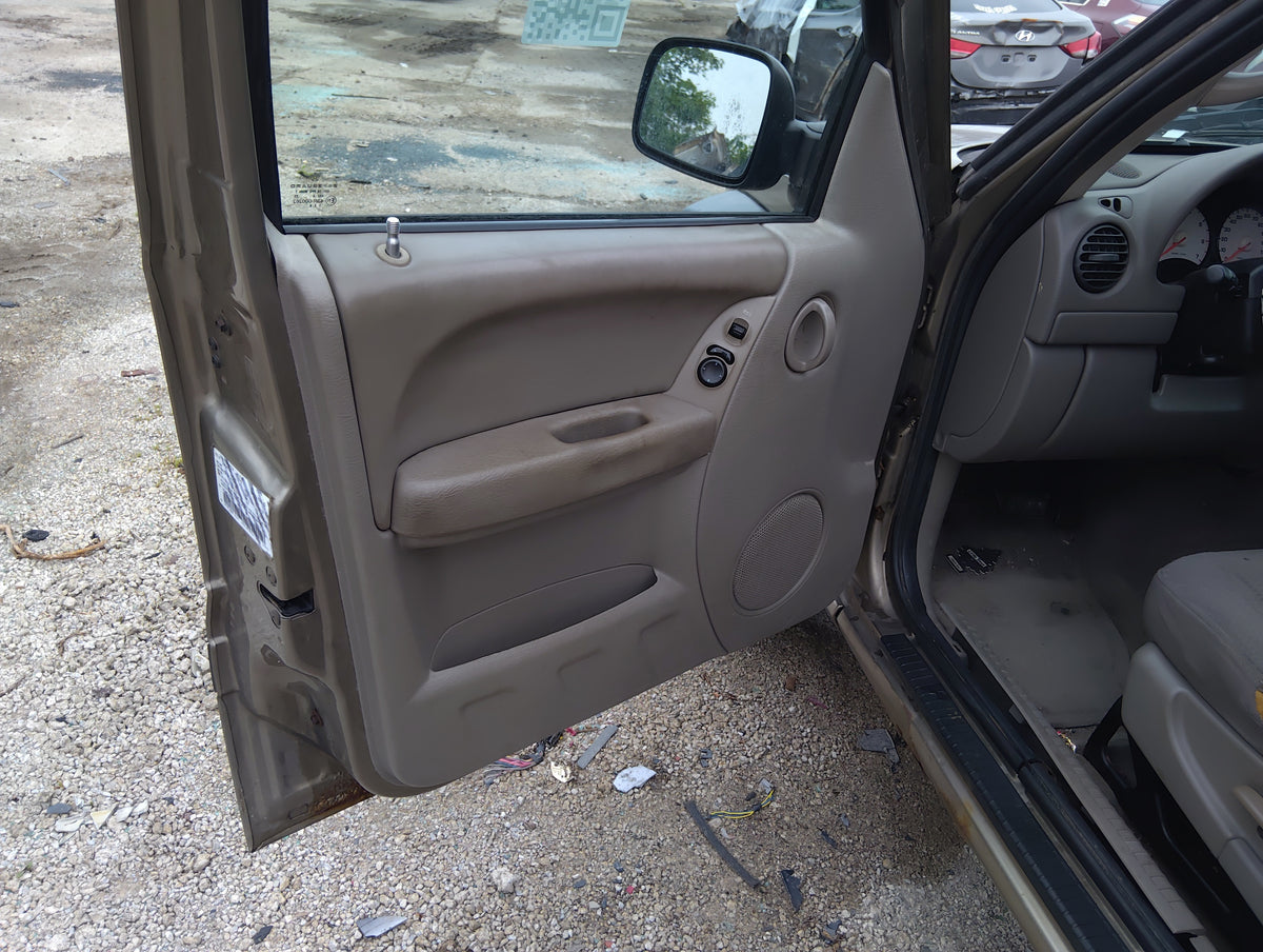2004 Jeep Liberty Front Left Driver Interior Door Panel Trim 5042443 - Oemusedautoparts1.com