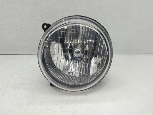 2002-2004 Jeep Liberty Driver Left Oem Head Light Headlight Lamp - Oemusedautoparts1.com