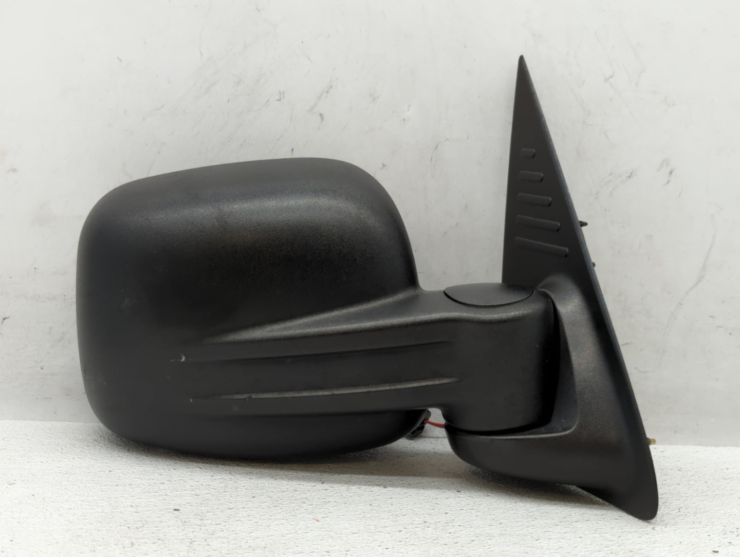 2002-2007 Jeep Liberty Passenger Side View Mirror - Right Door Mirror OEM Used - Oemusedautoparts1.com
