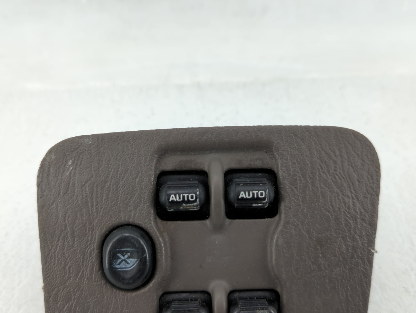 2004-2007 Jeep Liberty Master Power Window Switch Replacement Driver Side Left P/N:P5GP27WL8AH P5GP27XDVAH Fits OEM Used Aut