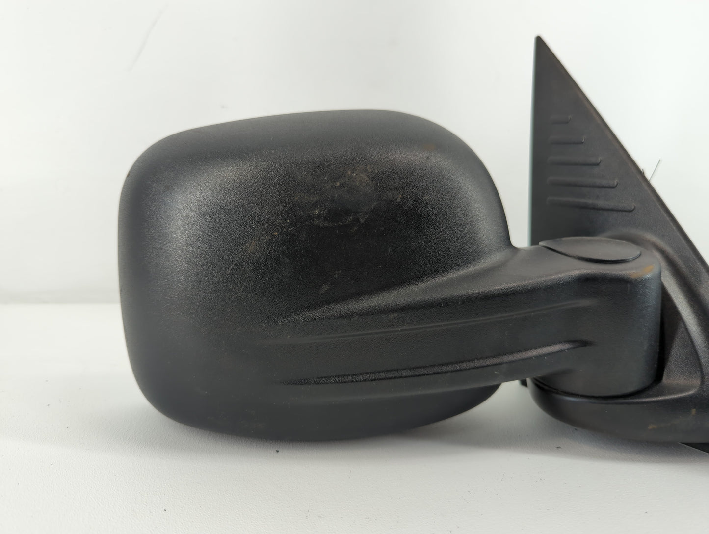 2002-2007 Jeep Liberty Passenger Side View Mirror - Right Door Mirror OEM Used - Oemusedautoparts1.com