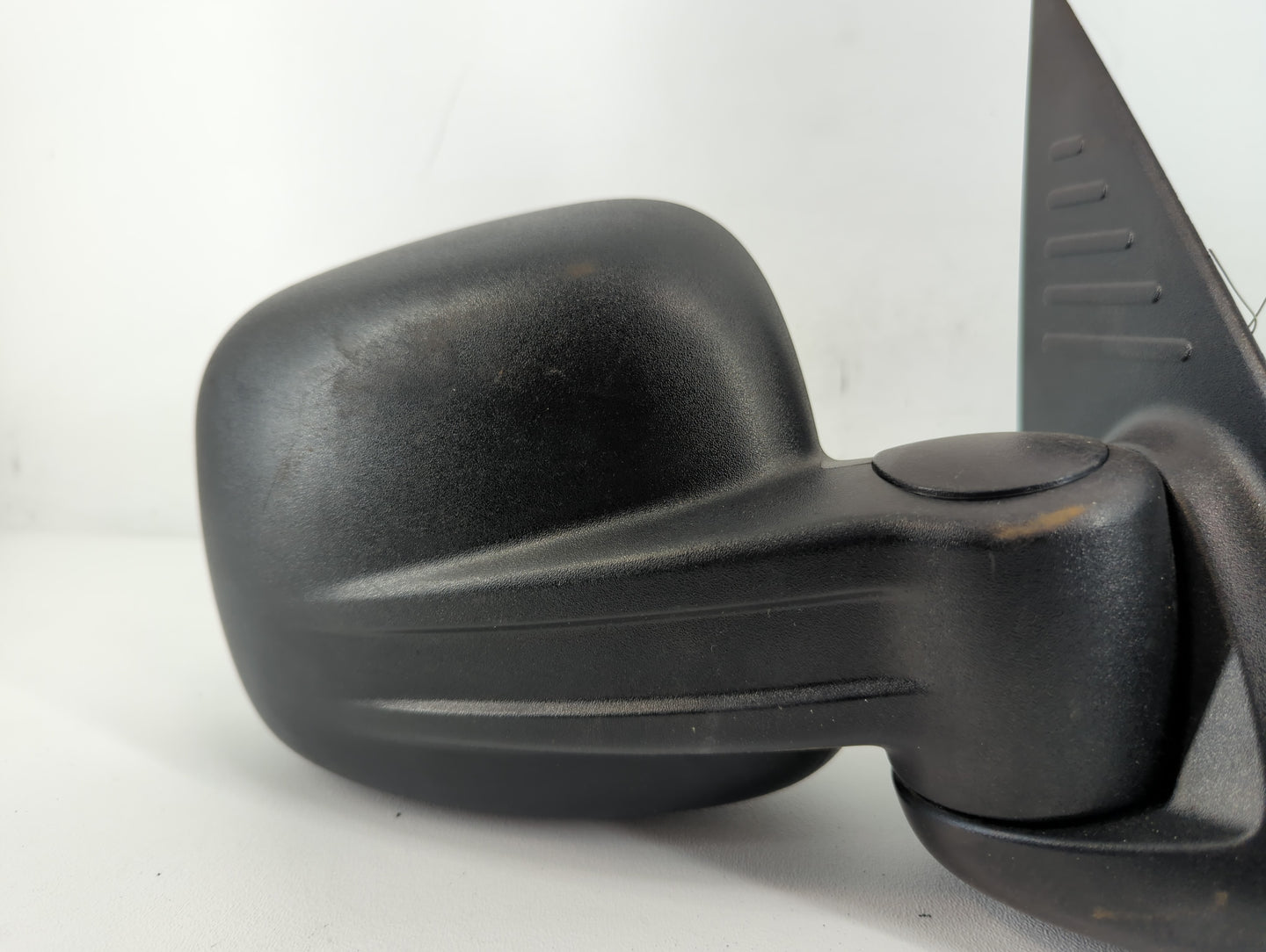 2002-2007 Jeep Liberty Passenger Side View Mirror - Right Door Mirror OEM Used - Oemusedautoparts1.com