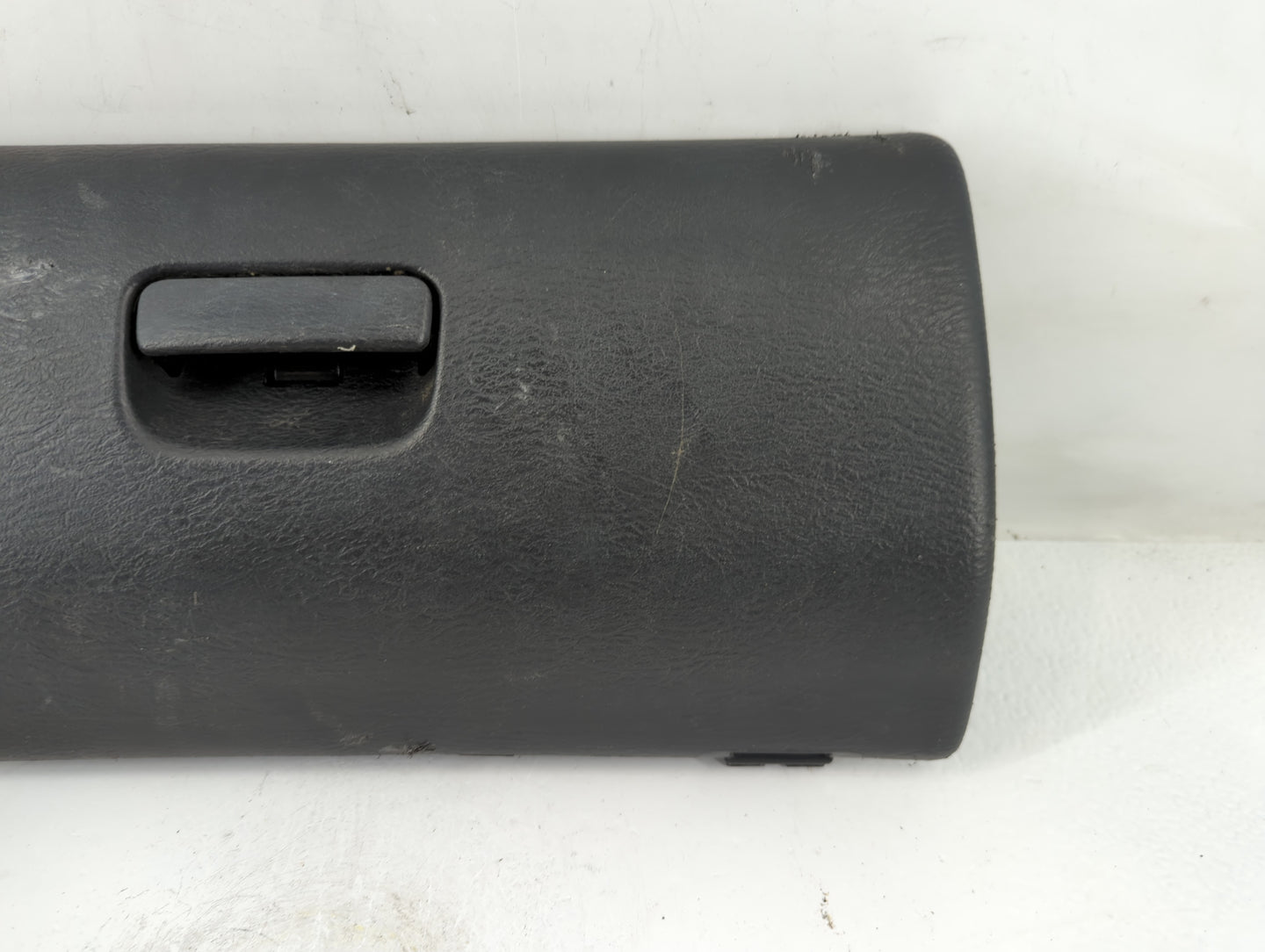 2004 Jeep Liberty Passenger Glove Box Door Storage Compartment 815675 - Oemusedautoparts1.com