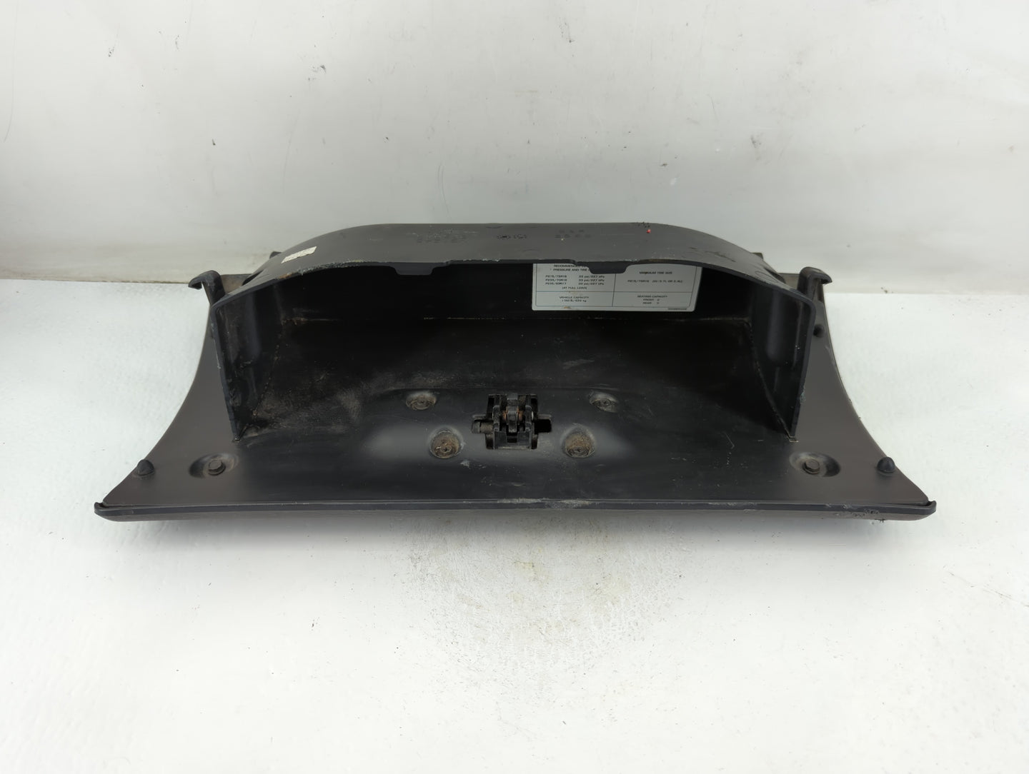 2004 Jeep Liberty Passenger Glove Box Door Storage Compartment 815675 - Oemusedautoparts1.com