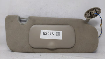 2004 Jeep Liberty Sun Visor Shade Replacement Passenger Right Mirror Fits OEM Used Auto Parts - Oemusedautoparts1.com