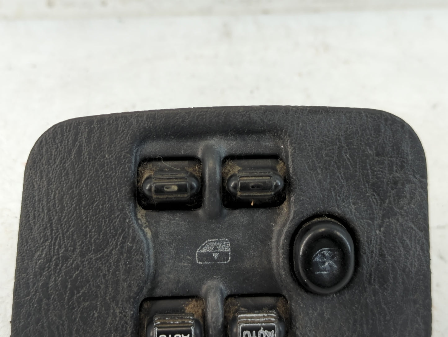 2004 Jeep Liberty Passenger Right Power Window Switch P5gp27xdvah - Oemusedautoparts1.com