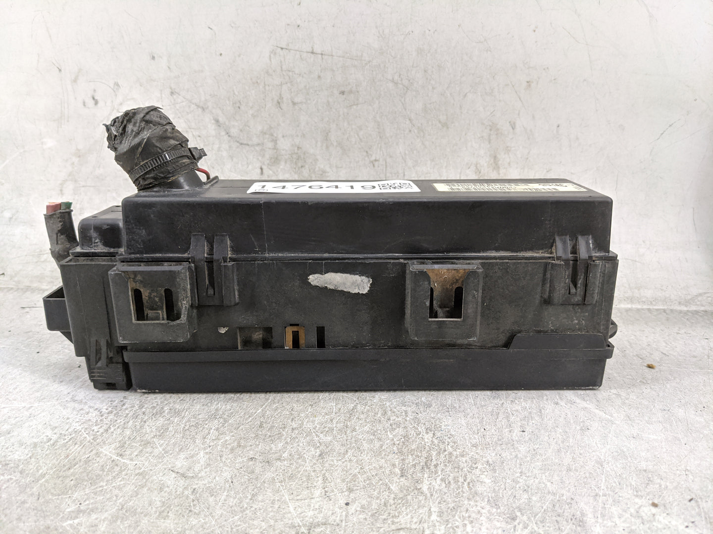 2003-2006 Jeep Wrangler Fusebox Fuse Box Panel Relay Module P/N:P56047203AC Fits Fits 2003 2004 2005 2006 OEM Used Auto Part