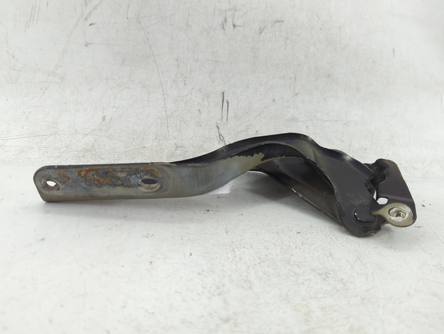 2004 Kia Optima Passenger Hood Hinge - Oemusedautoparts1.com