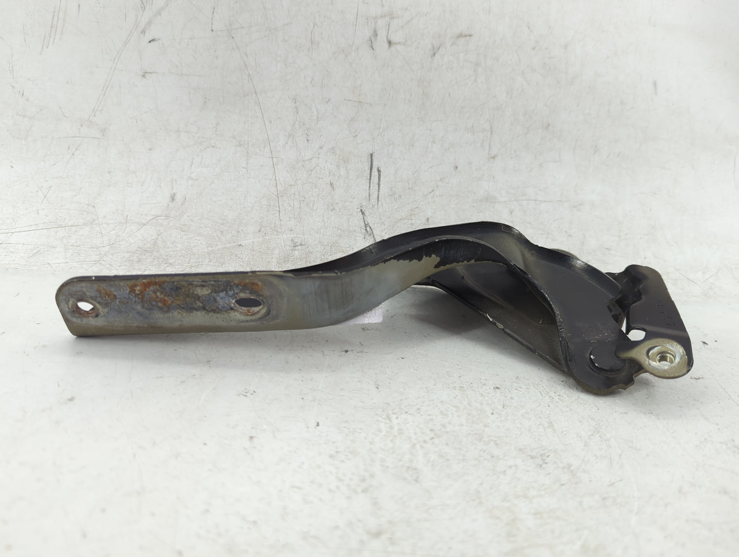 2004 Kia Optima Passenger Hood Hinge - Oemusedautoparts1.com