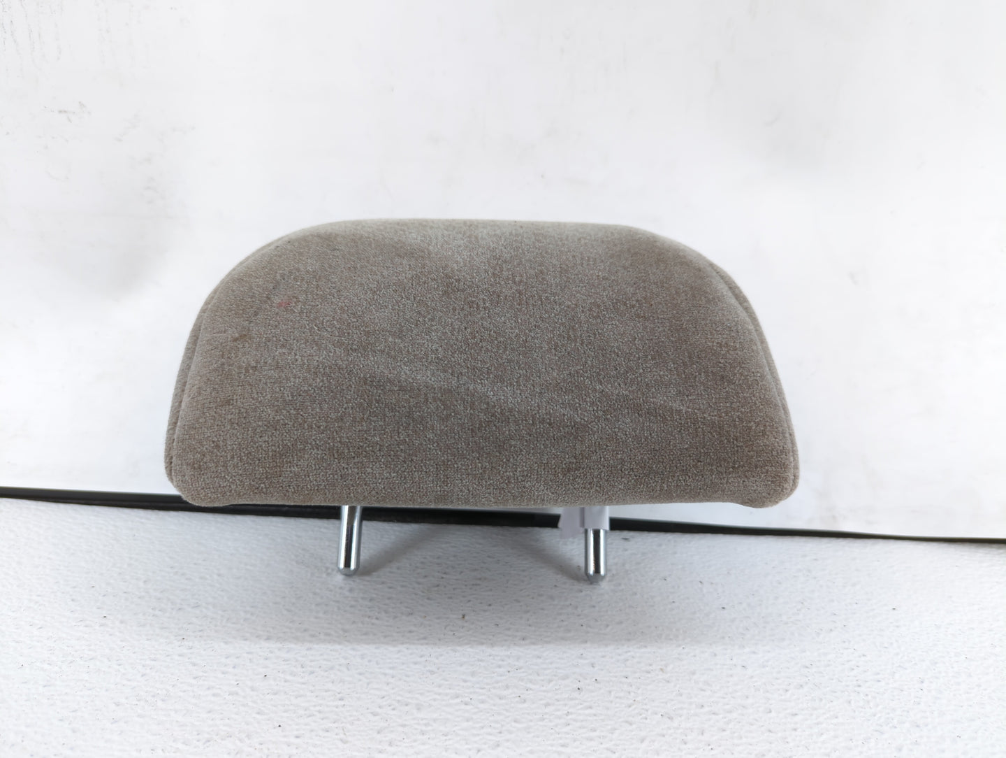 2003-2006 Kia Optima Headrest Head Rest Front Driver Passenger Seat Fits Fits 2003 2004 2005 2006 OEM Used Auto Parts - Oemu