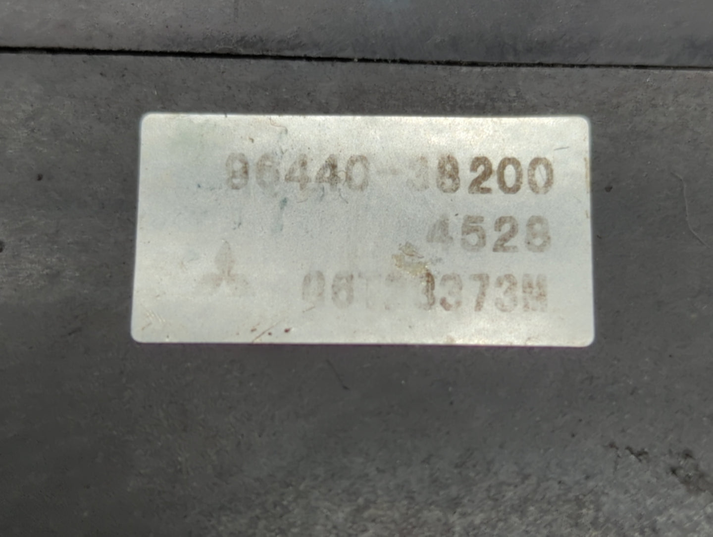 2001-2006 Kia Optima Chassis Control Module Ccm Bcm Body Control - Oemusedautoparts1.com