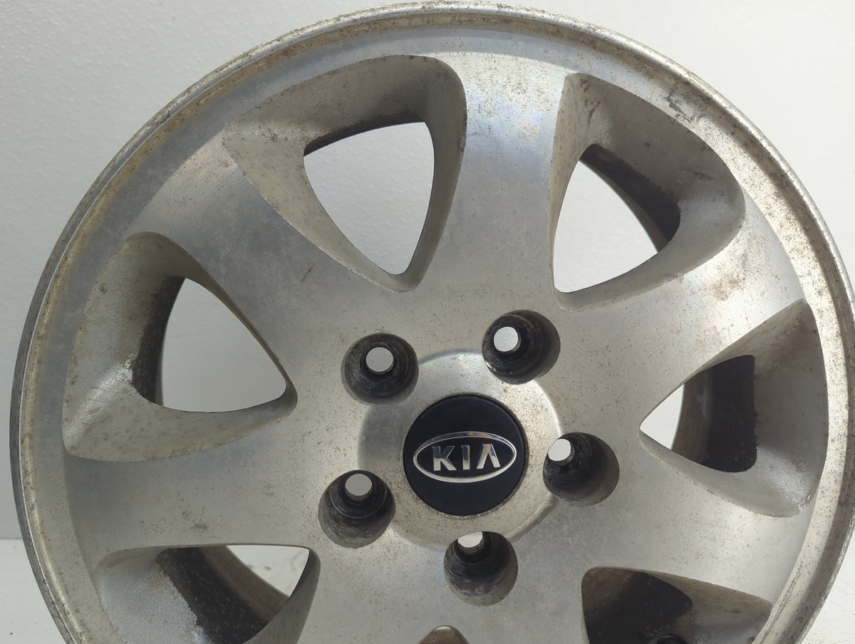 2004-2005 Kia Sedona Oem Wheel Rim 1092325 - Oemusedautoparts1.com