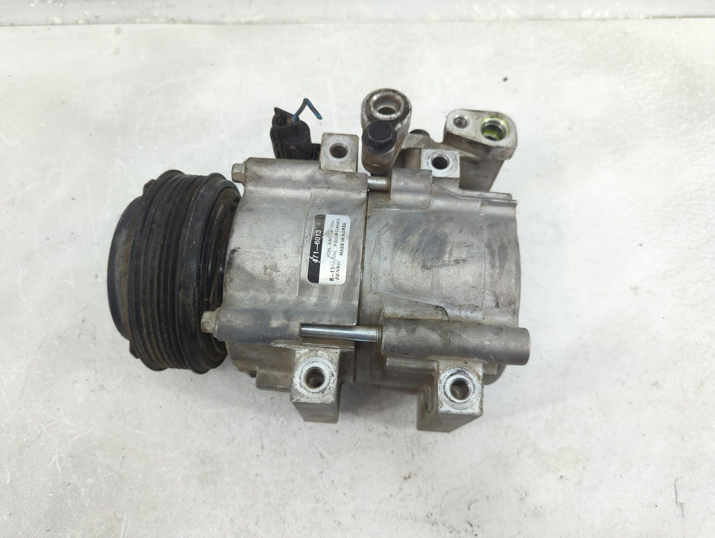 2002-2005 Kia Sedona Air Conditioning A/c Ac Compressor Oem - Oemusedautoparts1.com