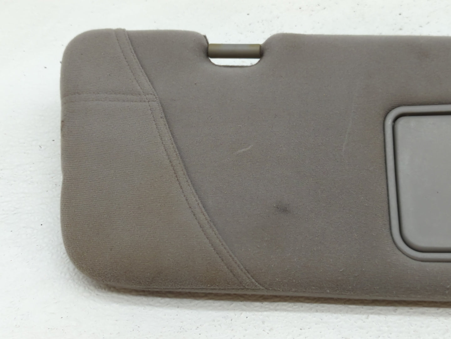 2002-2005 Kia Sedona Sun Visor Shade Replacement Driver Left Mirror Fits Fits 2002 2003 2004 2005 OEM Used Auto Parts - Oemu