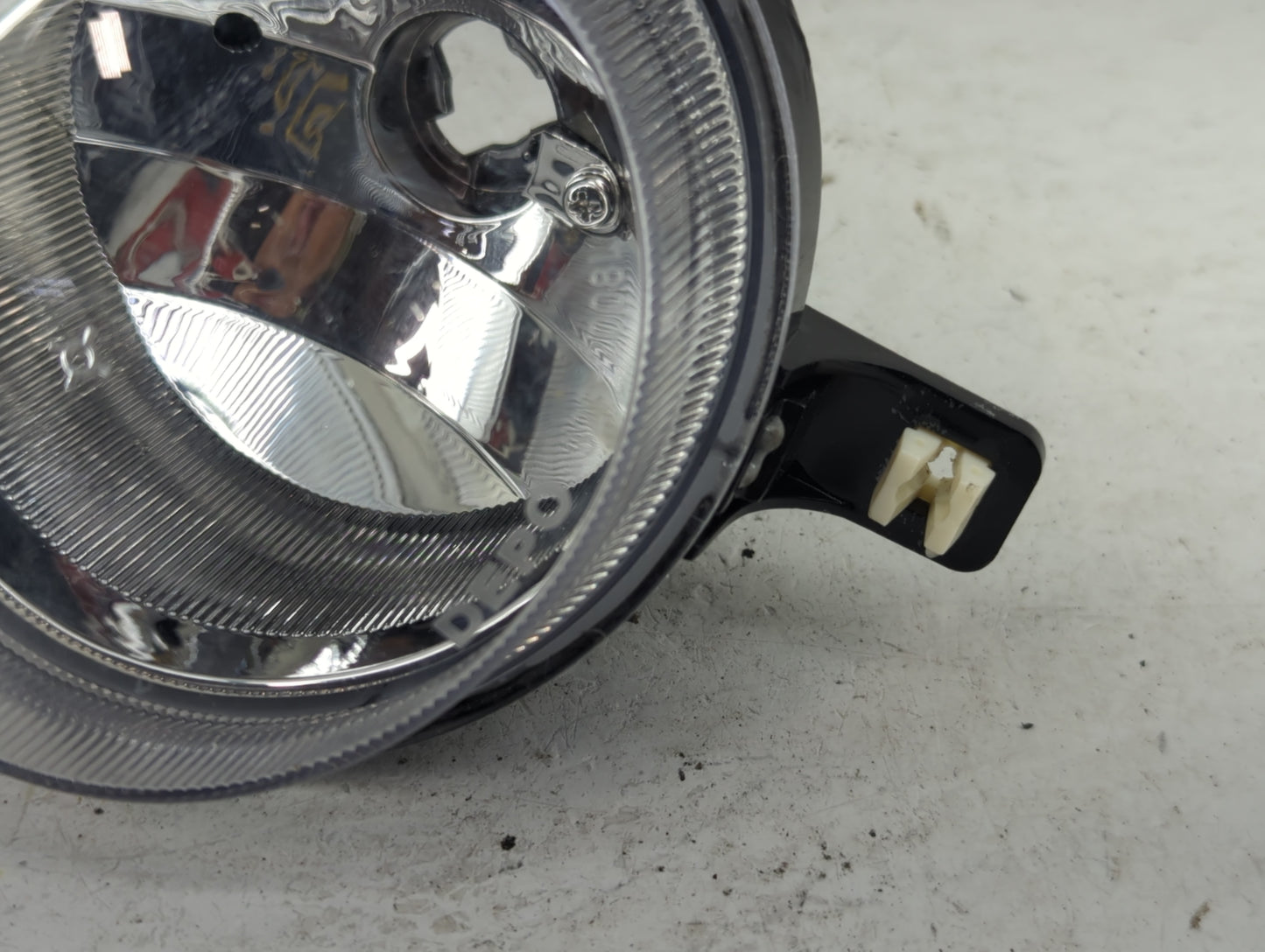 2003-2006 Kia Sorento Driver Left Oem Front Light Lamp - Oemusedautoparts1.com