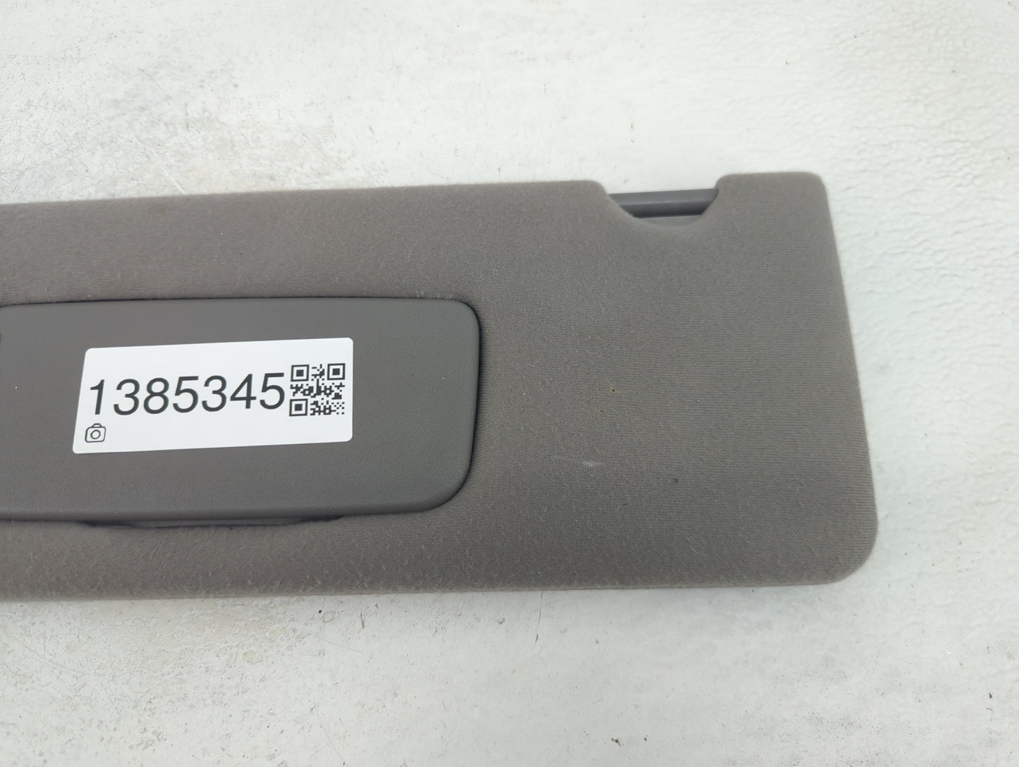 2003-2004 Kia Sorento Sun Visor Shade Replacement Driver Left Mirror Fits Fits 2003 2004 OEM Used Auto Parts - Oemusedautopa