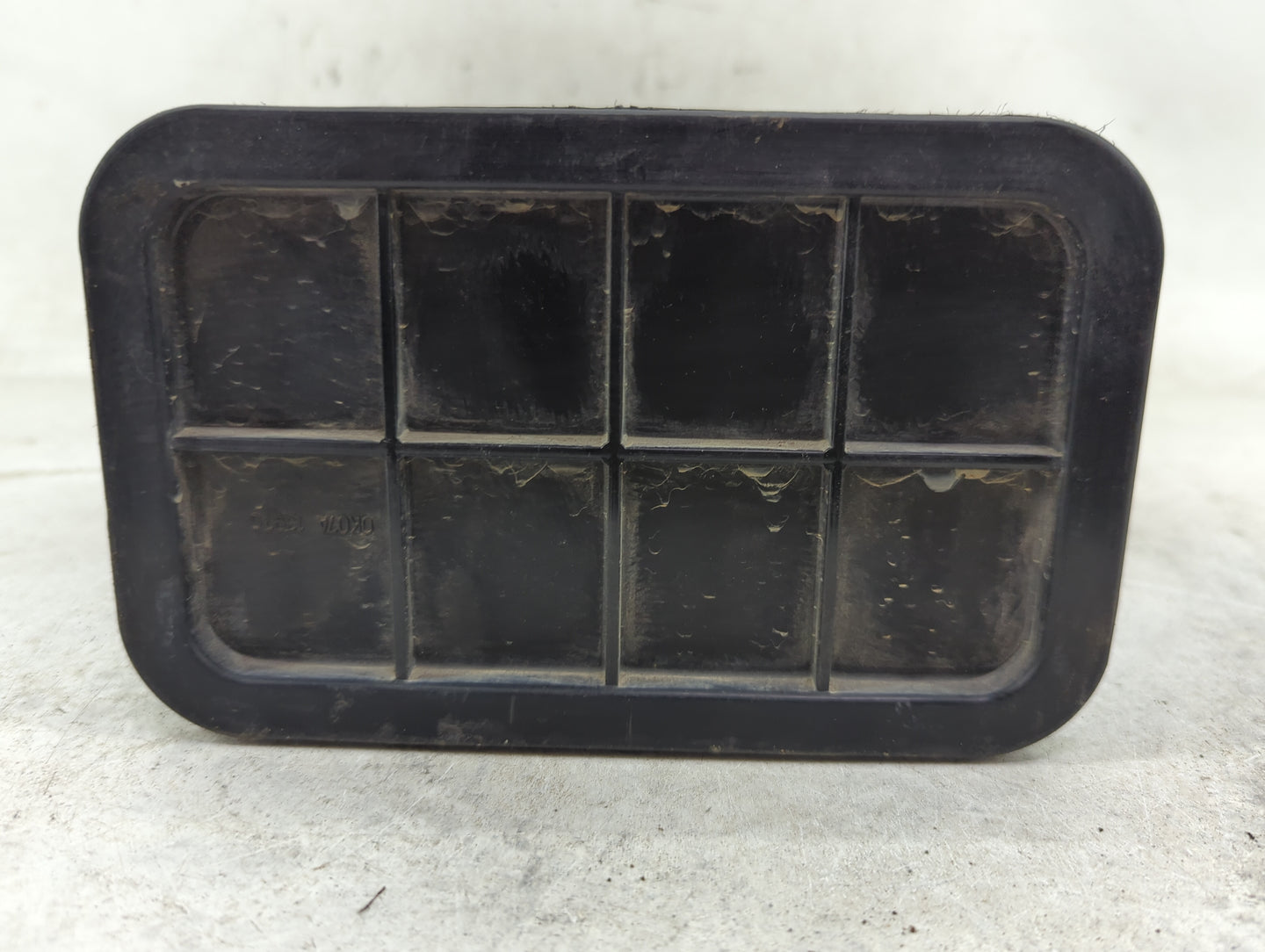 2004 Kia Sorento Fuel Vapor Charcoal Canister - Oemusedautoparts1.com