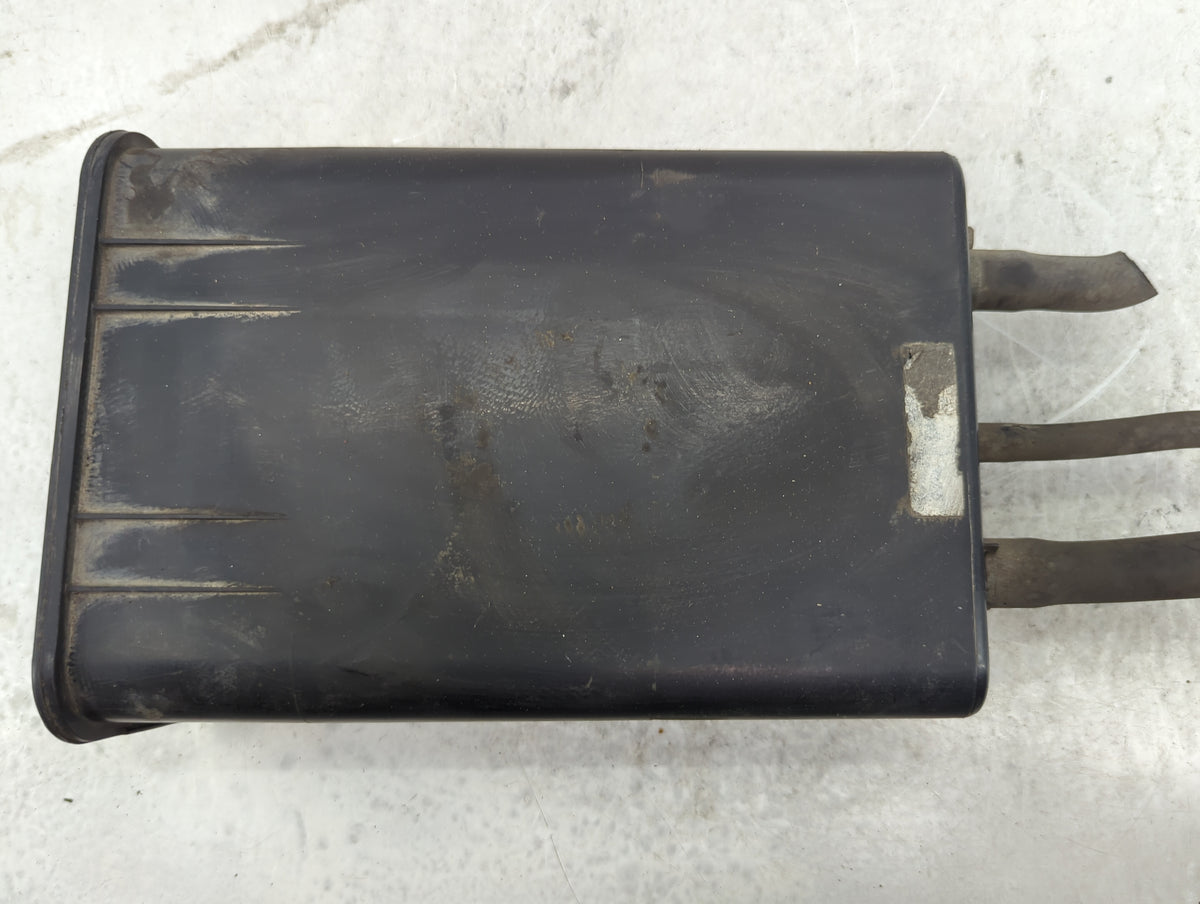 2004 Kia Sorento Fuel Vapor Charcoal Canister - Oemusedautoparts1.com
