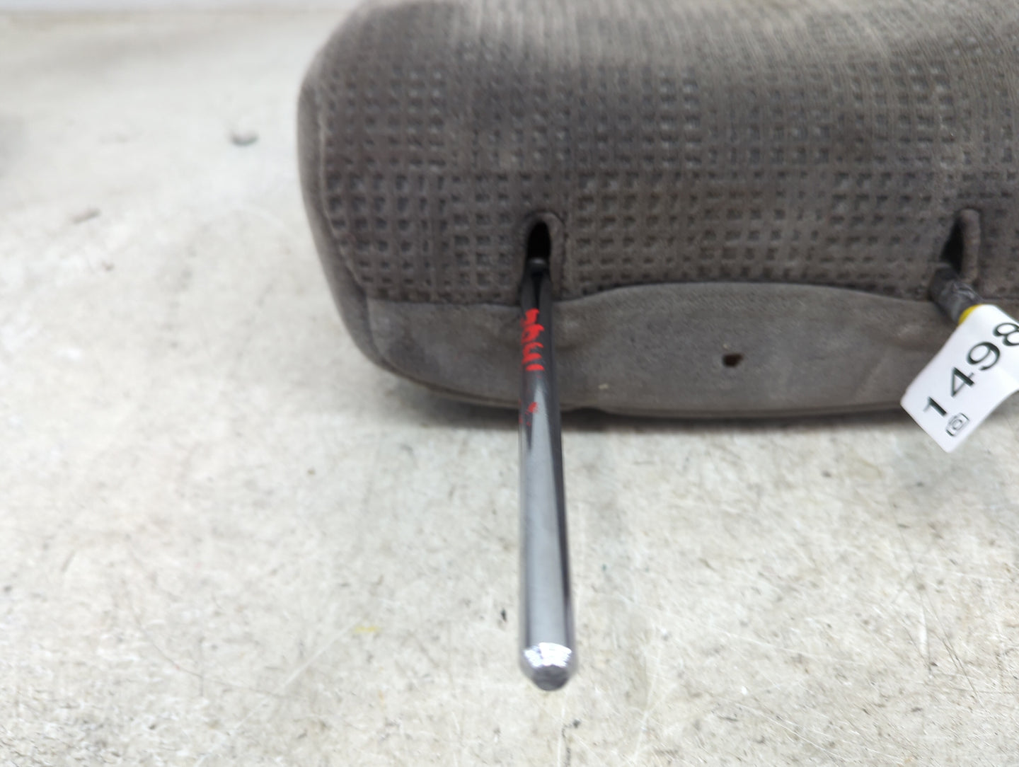 2004 Kia Sorento Headrest Head Rest Front Driver Seat Gray - Oemusedautoparts1.com