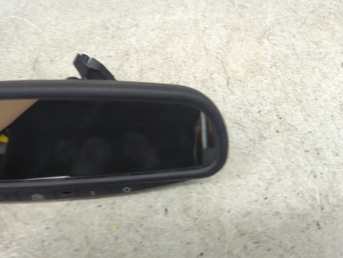 2004 Kia Sorento Interior Rear View Mirror Replacement OEM P/N:E11 015633 GNTX-313, NZLSTDHL3, 4112104541J Fits OEM Used Aut
