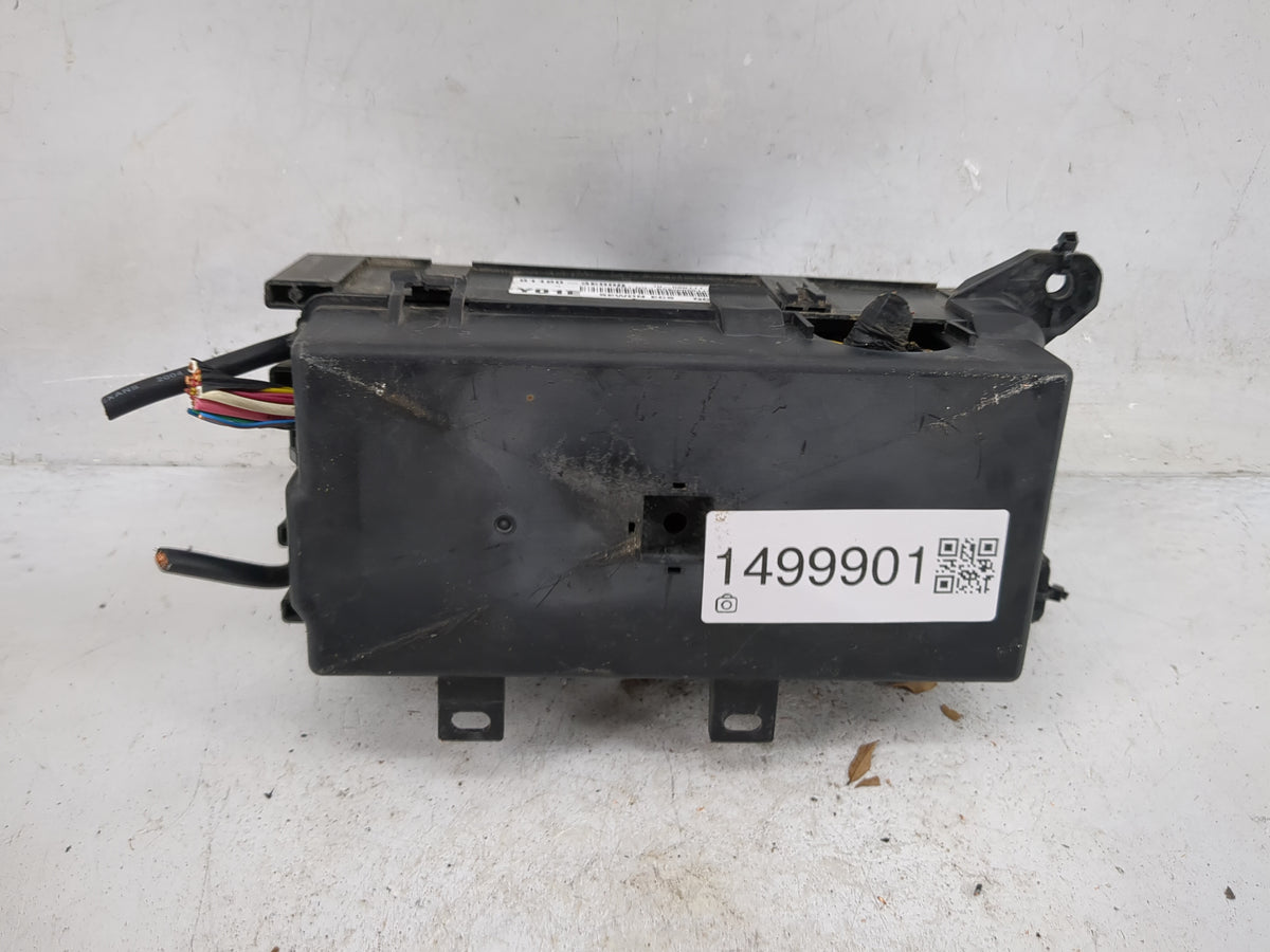 2004 Kia Sorento Fusebox Fuse Box Relay Module Tipm 91160-3e000 - Oemusedautoparts1.com