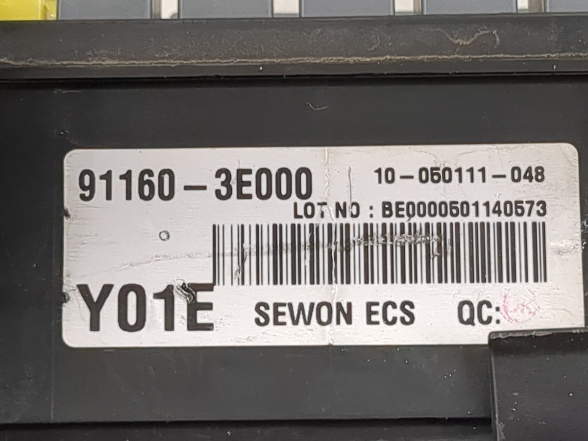 2004 Kia Sorento Fusebox Fuse Box Relay Module Tipm 91160-3e000 - Oemusedautoparts1.com
