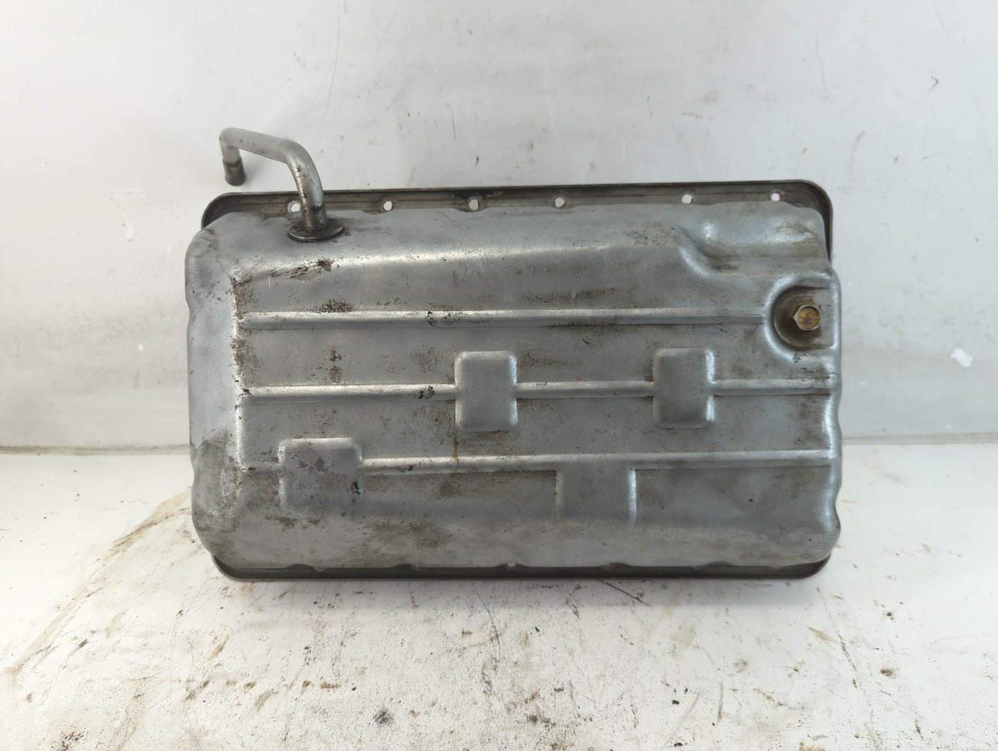 2003-2006 Kia Sorento Engine Oil Pan Fits Fits 2003 2004 2005 2006 OEM Used Auto Parts - Oemusedautoparts1.com