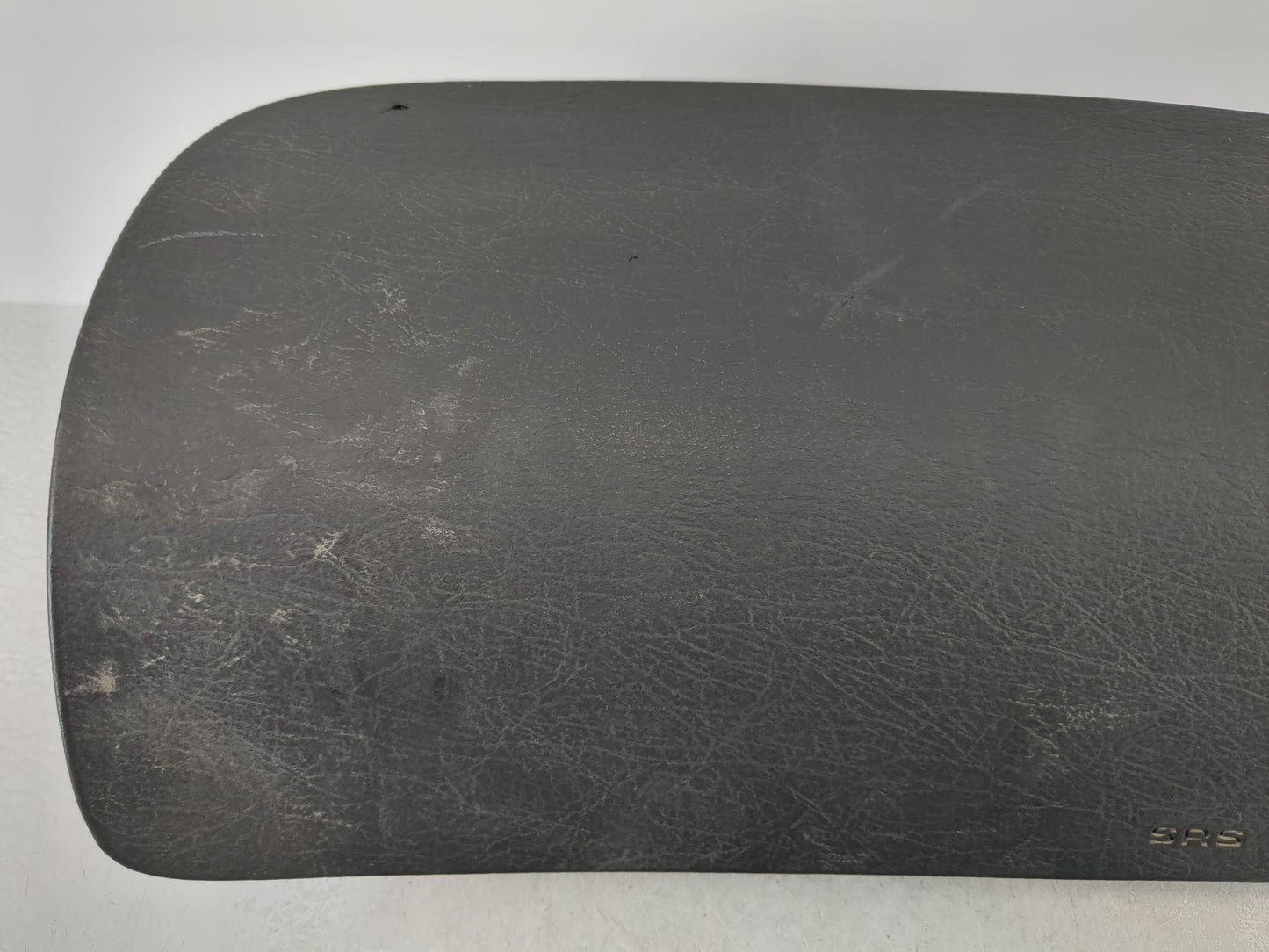 2000-2004 Kia Spectra Air Bag Passenger Right Dashboard OEM P/N:K2DJ 57 K50 Fits Fits 2000 2001 2002 2003 2004 OEM Used Auto