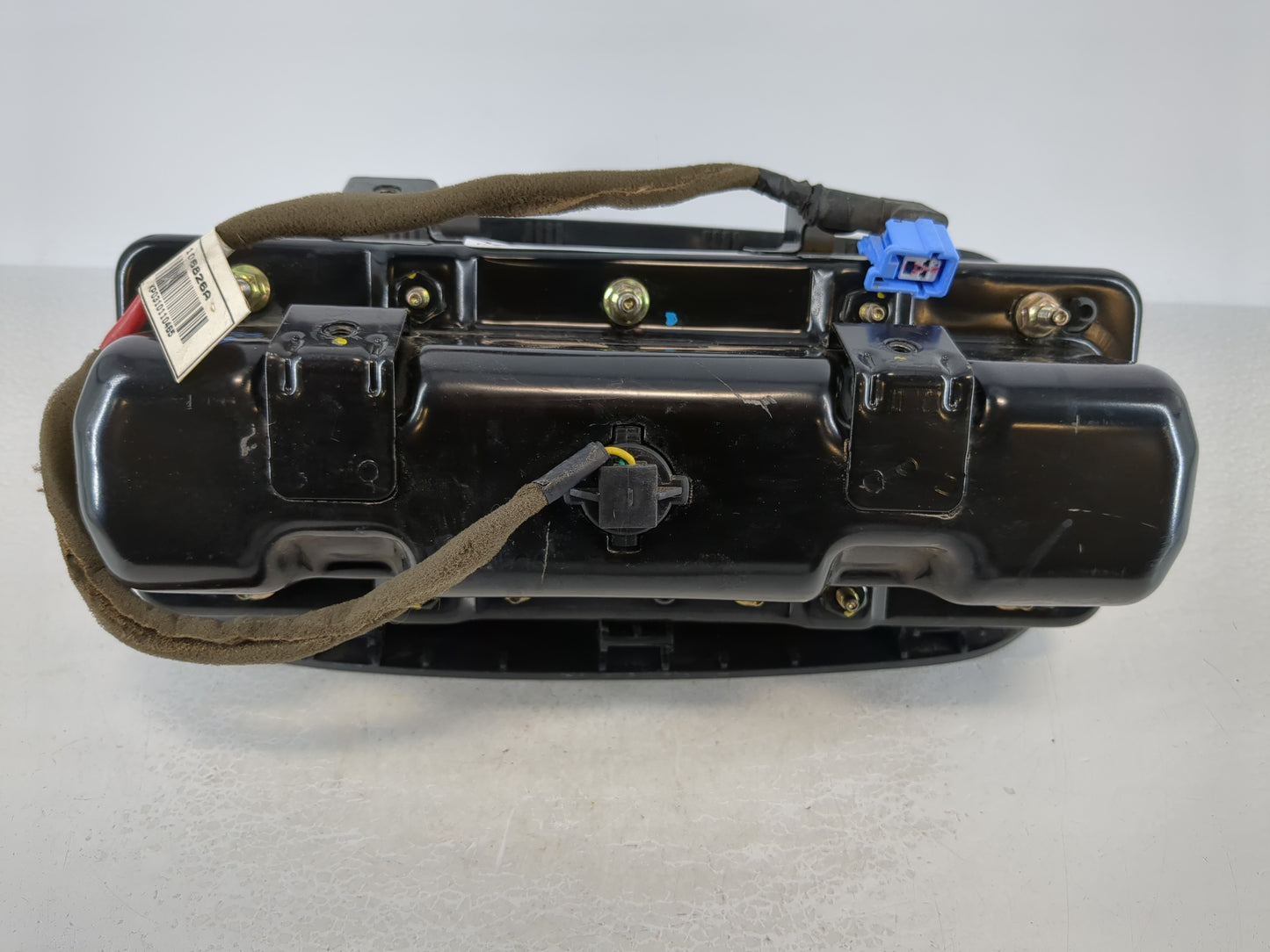 2000-2004 Kia Spectra Air Bag Passenger Right Dashboard OEM P/N:K2DJ 57 K50 Fits Fits 2000 2001 2002 2003 2004 OEM Used Auto