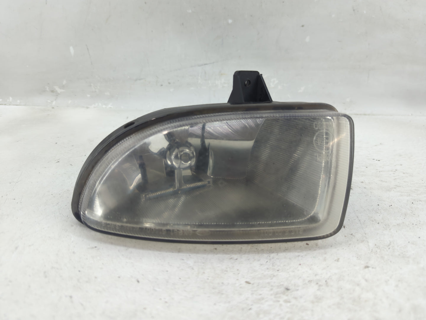2002-2004 Kia Spectra Driver Left Oem Front Light Lamp - Oemusedautoparts1.com