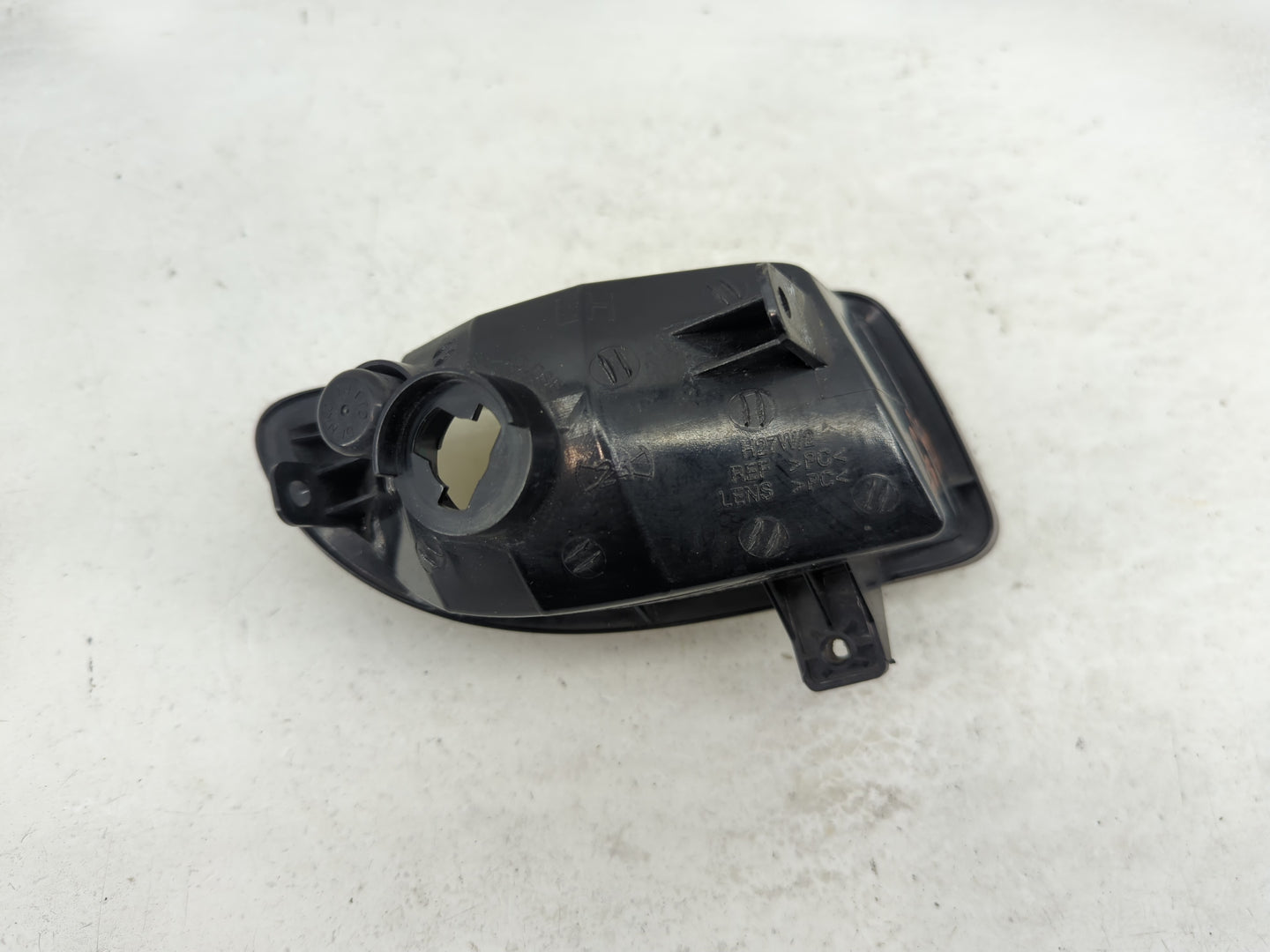 2002-2004 Kia Spectra Driver Left Oem Front Light Lamp - Oemusedautoparts1.com