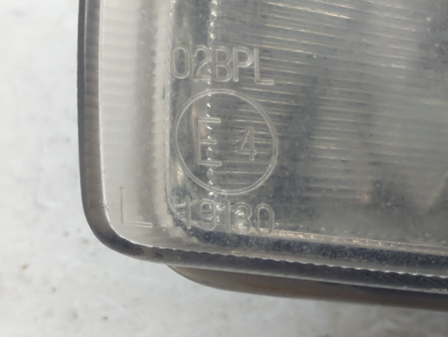 2002-2004 Kia Spectra Driver Left Oem Front Light Lamp - Oemusedautoparts1.com