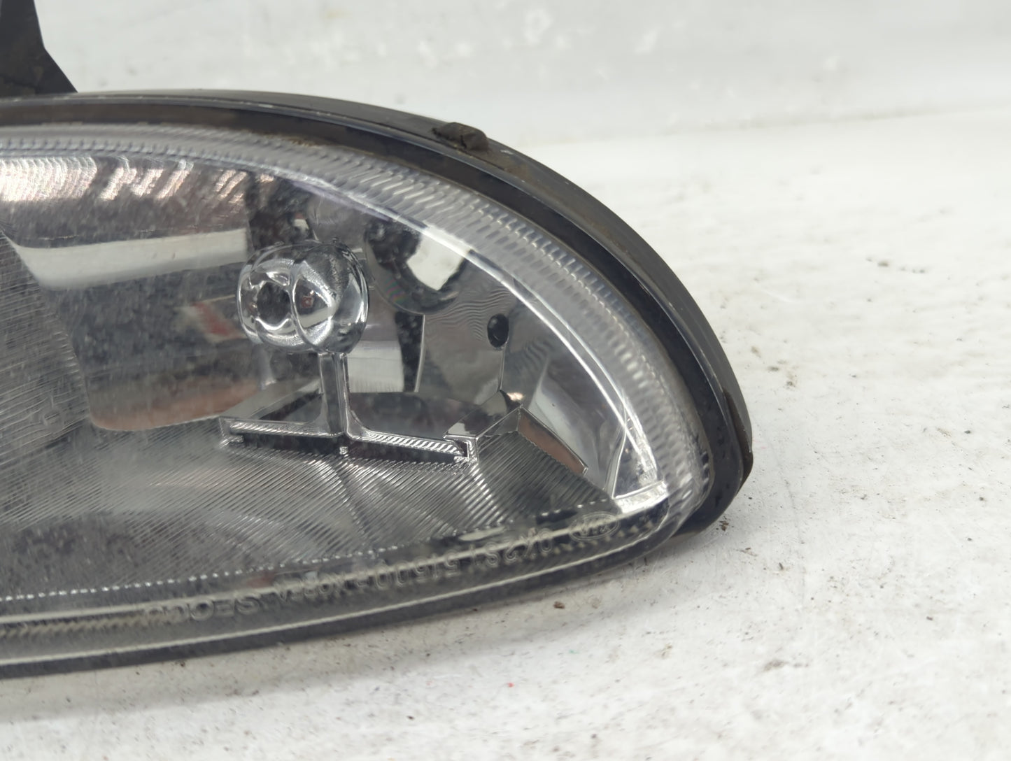 2002-2004 Kia Spectra Passenger Right Oem Fog Light Lamp - Oemusedautoparts1.com