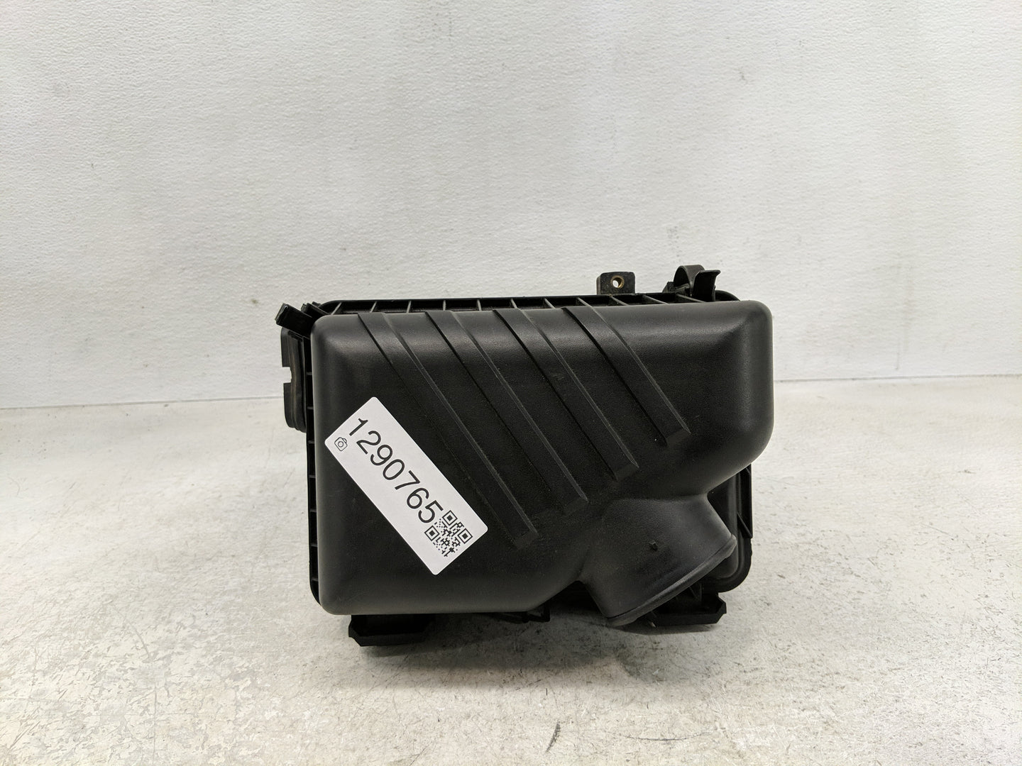 2004-2006 Kia Spectra Air Cleaner Intake-duct Hose Tube - Oemusedautoparts1.com