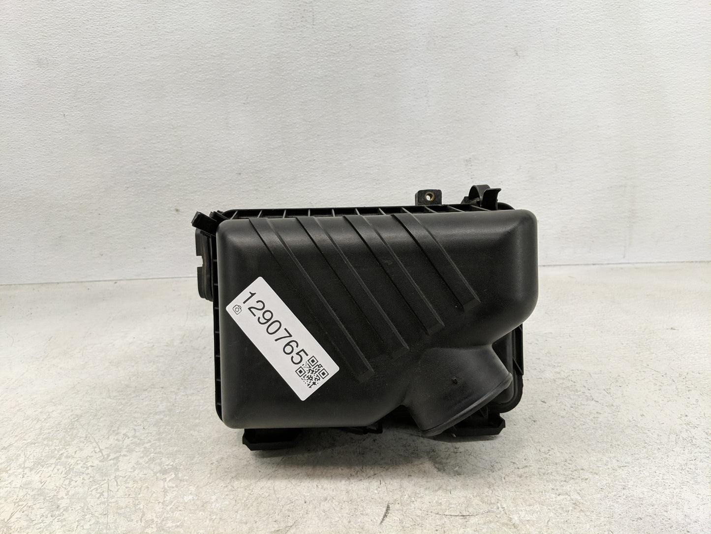 2004-2006 Kia Spectra Air Cleaner Intake-duct Hose Tube - Oemusedautoparts1.com